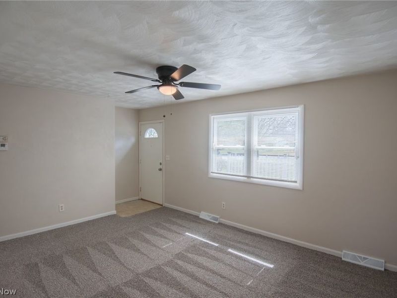 3945 S Schenley Avenue, Youngstown, OH 44511 Photo 7