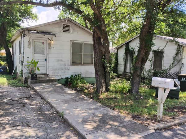 545 Lindsey ST , San Marcos, TX 78666