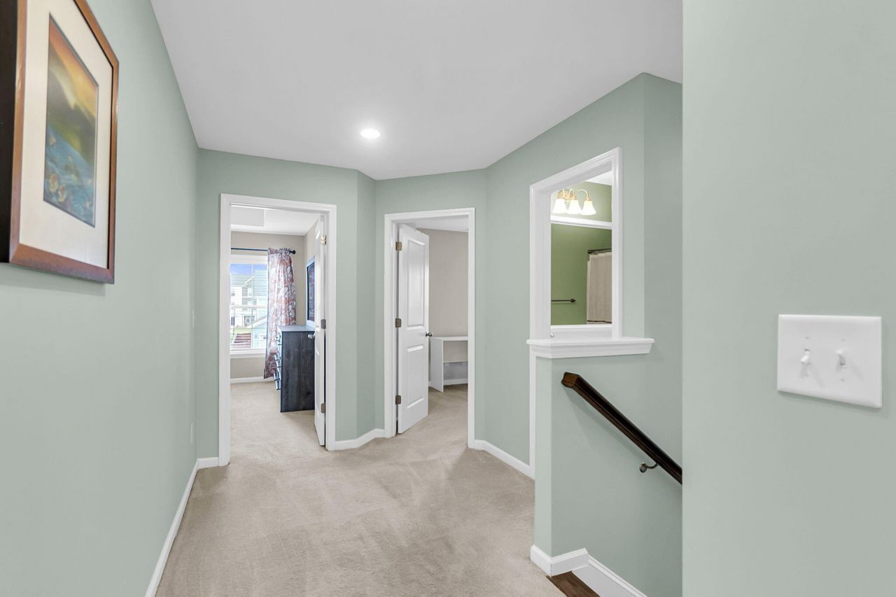 534 Alderly Drive Photo 21