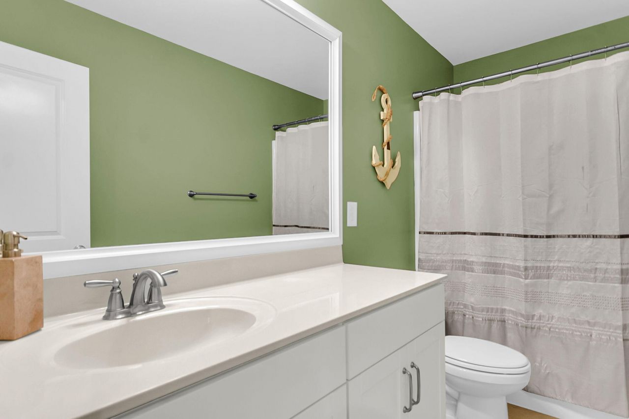 534 Alderly Drive Photo 24