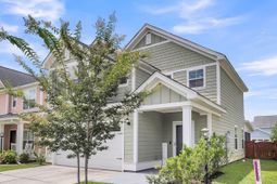 534 Alderly Drive photo 4