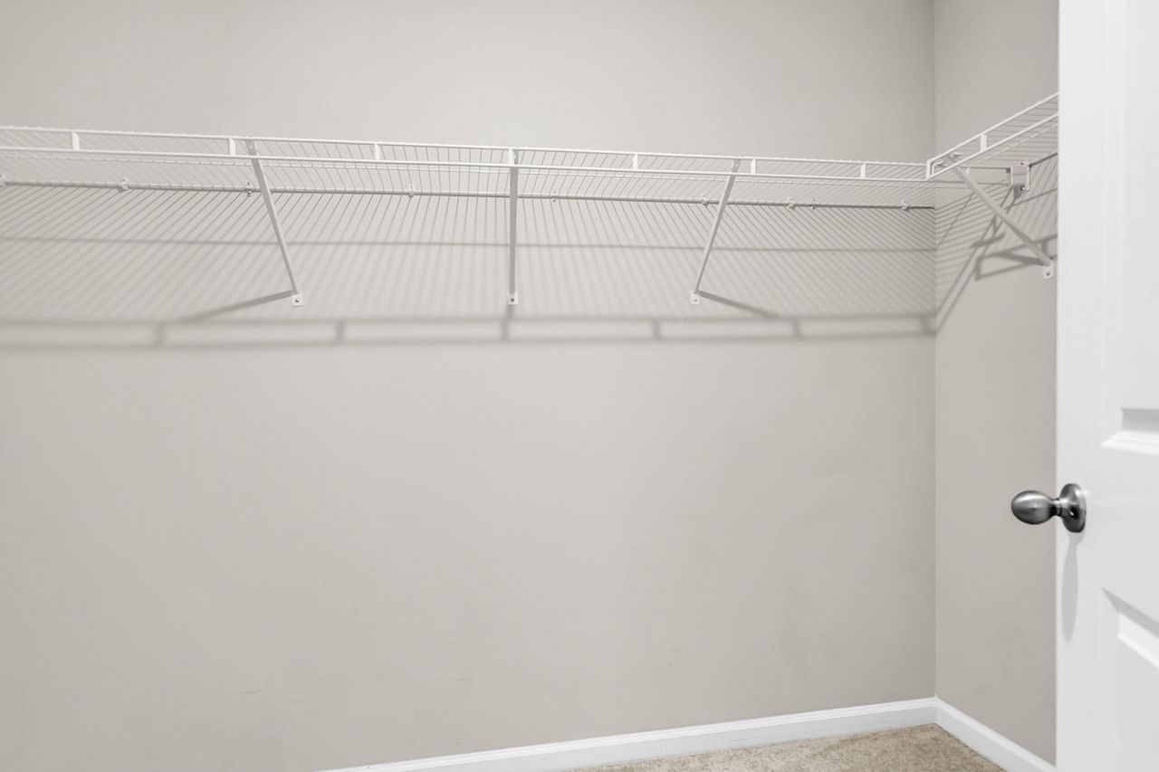 534 Alderly Drive Photo 34