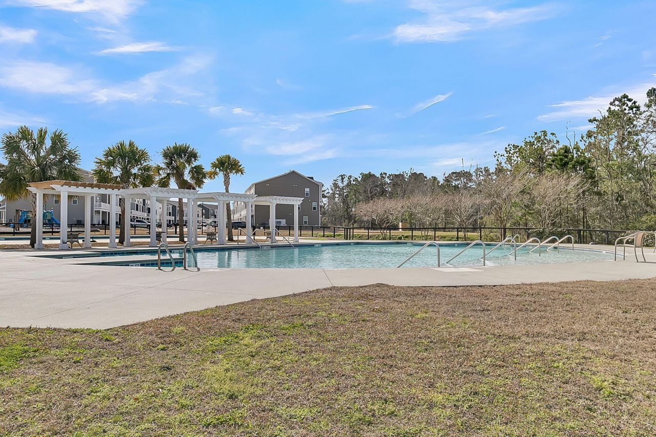 534 Alderly Drive Photo 48