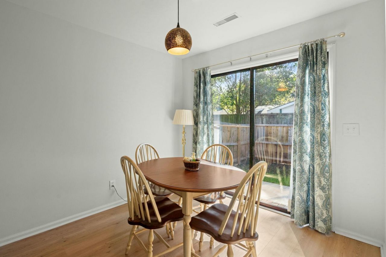 195 Pine Shadow Drive Photo 10