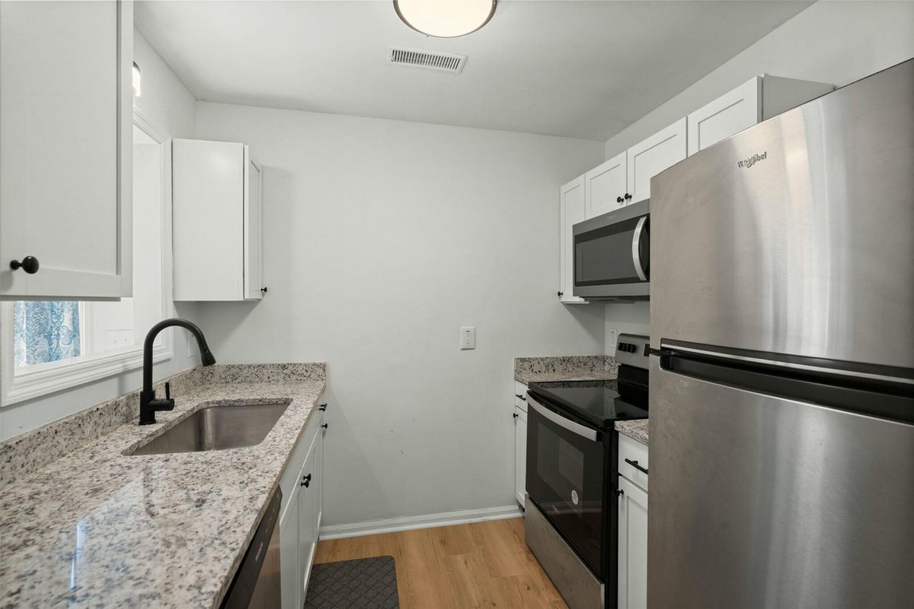 195 Pine Shadow Drive Photo 13