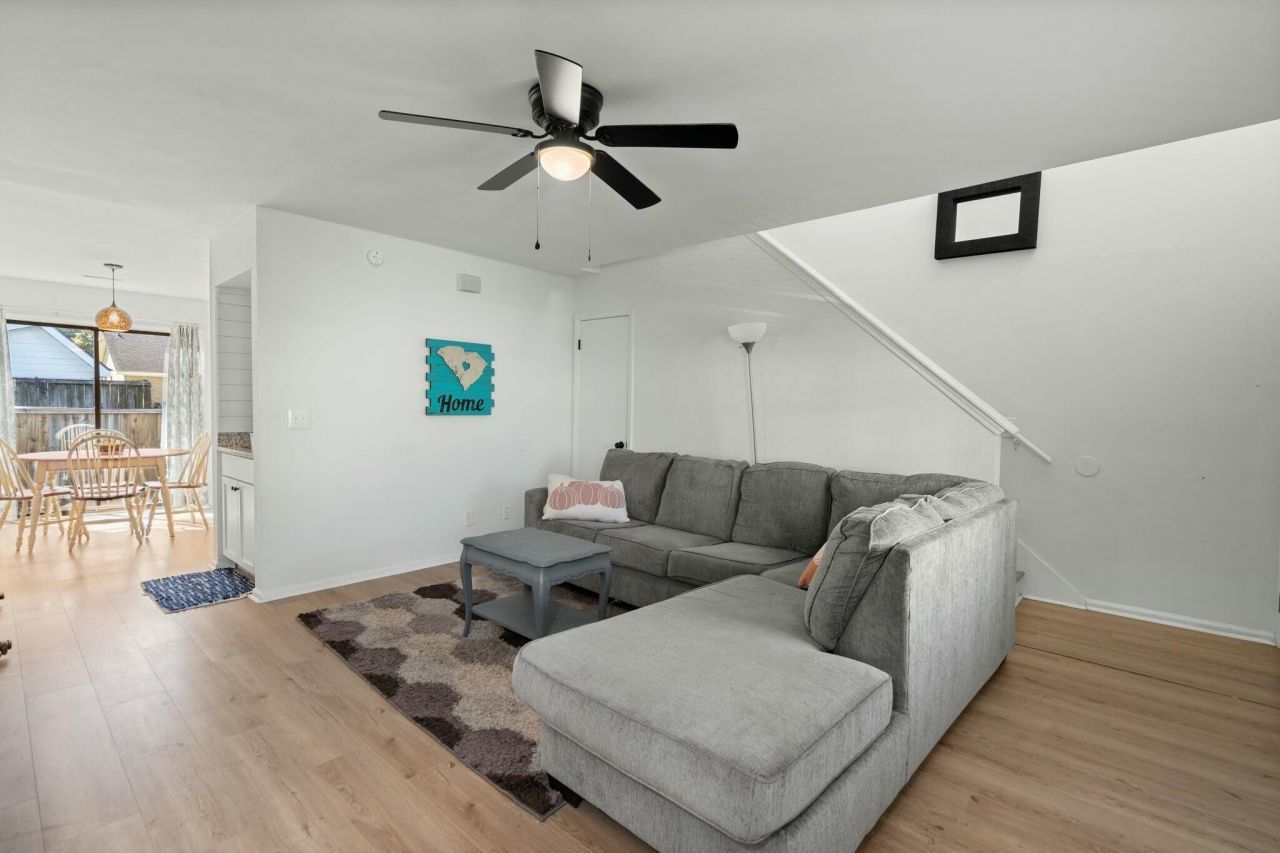 195 Pine Shadow Drive Photo 6