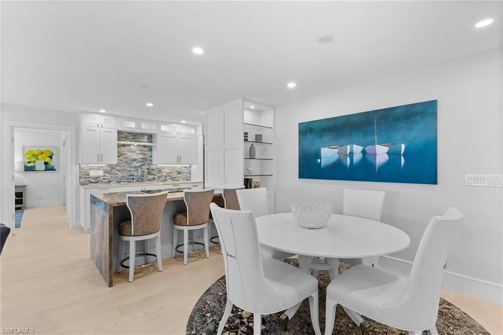 2171 Gulf Shore Blvd N, Unit 603, Naples, FL 34102 Photo