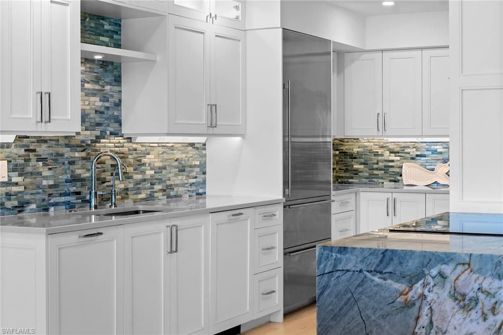 2171 Gulf Shore Blvd N, Unit 603, Naples, FL 34102 Photo