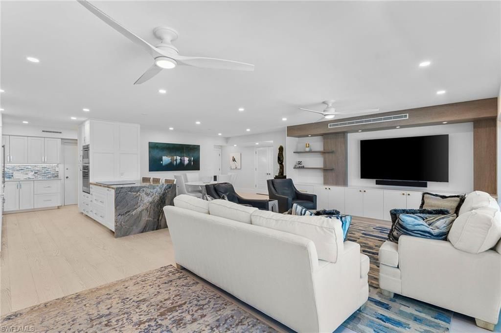 2171 Gulf Shore Blvd N, Unit 603, Naples, FL 34102 Photo