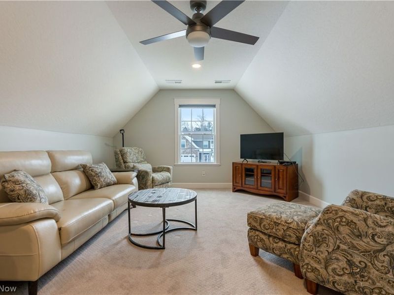 3542 Red Tail Circle NW, Canton, OH 44708 Photo 31