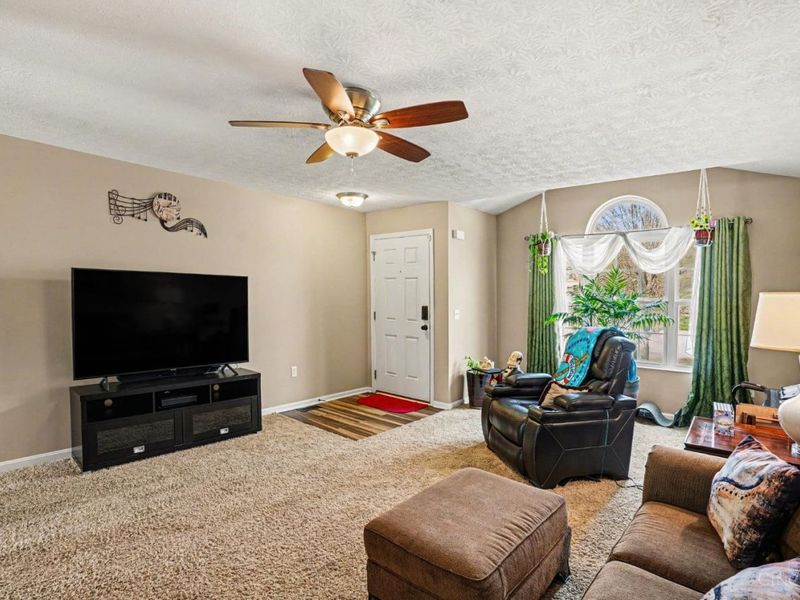 3185 Yellowtail Terrace, Hamilton Twp, OH 45152 Photo 7