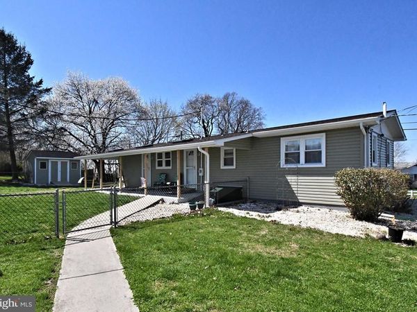 511 FREEHALL STREET, MERTZTOWN, PA 19539