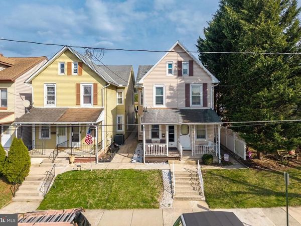 239 S WYOMISSING AVENUE, READING, PA 19607