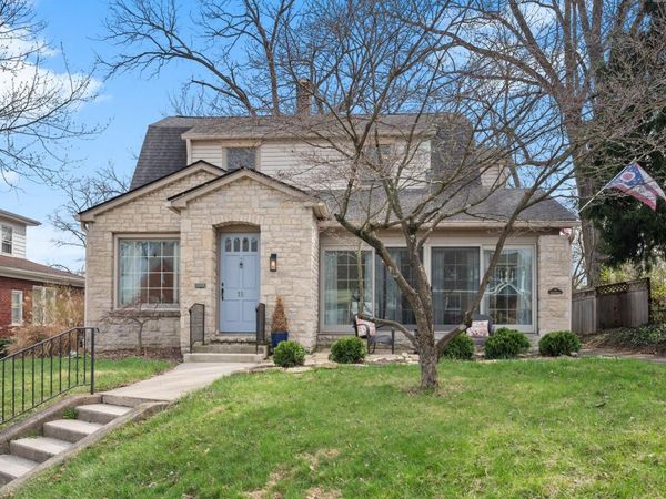 15 Woodland Avenue , Delaware, OH 43015