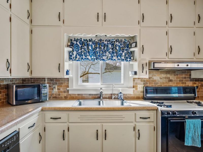 373 N Union Street , Delaware, OH 43015 Photo 19