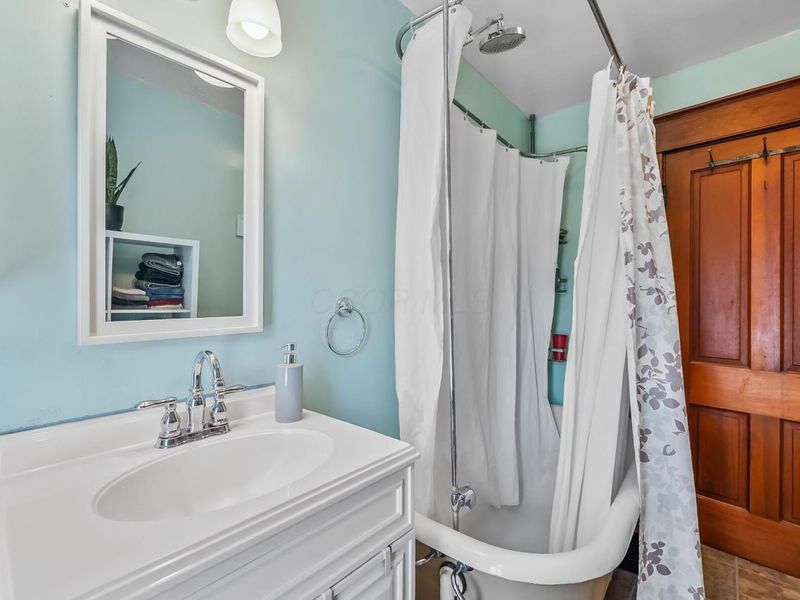 373 N Union Street , Delaware, OH 43015 Photo 25