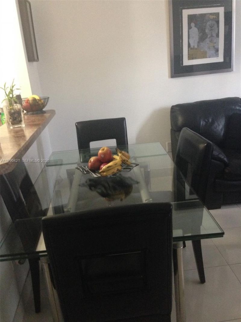 5501 NW 7th St , Unit E219, Miami, FL 33126 Photo