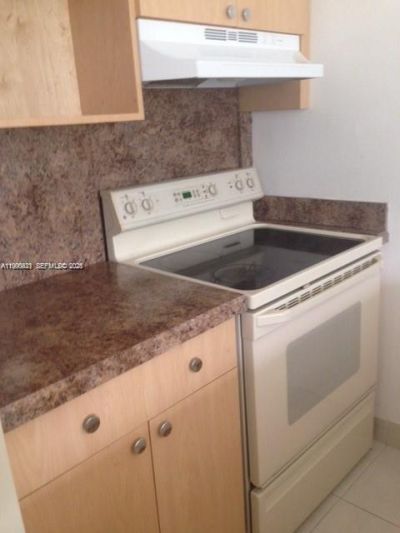 5501 NW 7th St , Unit E219, Miami, FL 33126 Photo