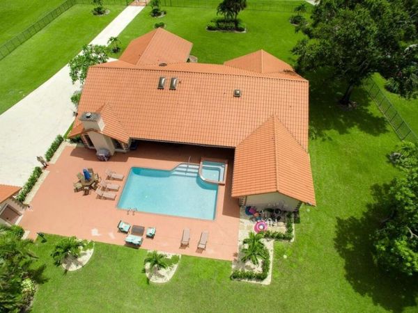 14870 Horseshoe Trace, Wellington, FL 33414