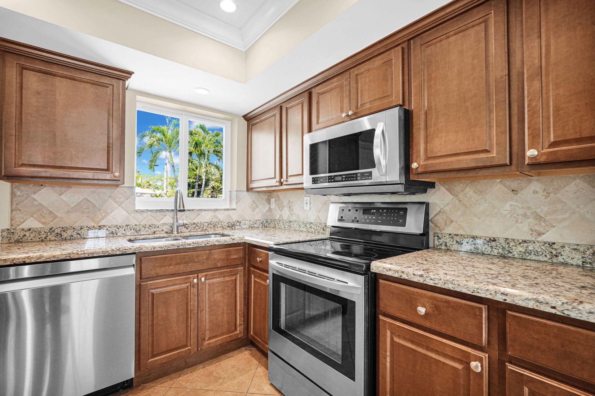 2117 NE 61st Court, Fort Lauderdale, FL 33308 Photo