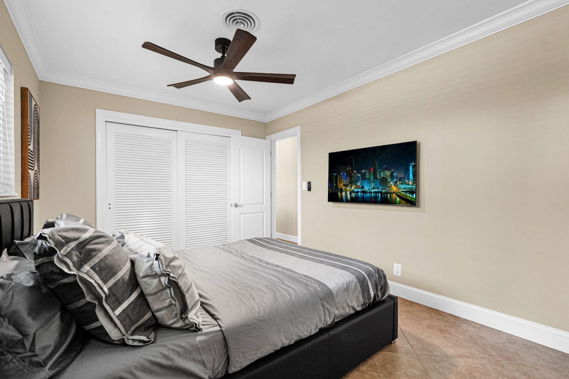 2117 NE 61st Court, Fort Lauderdale, FL 33308 Photo