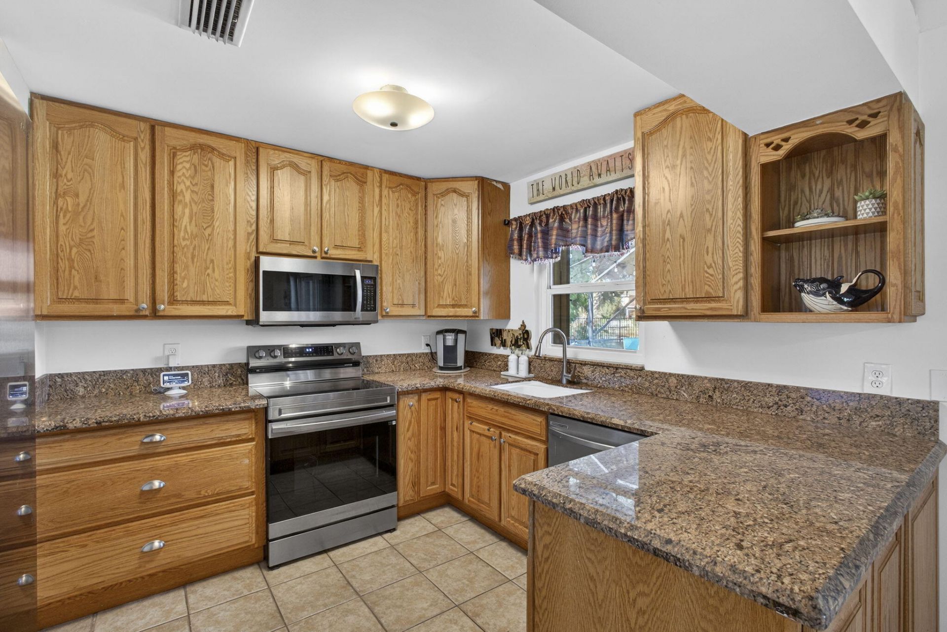 132 Parkwood Drive, Royal Palm Beach, FL 33411 Photo