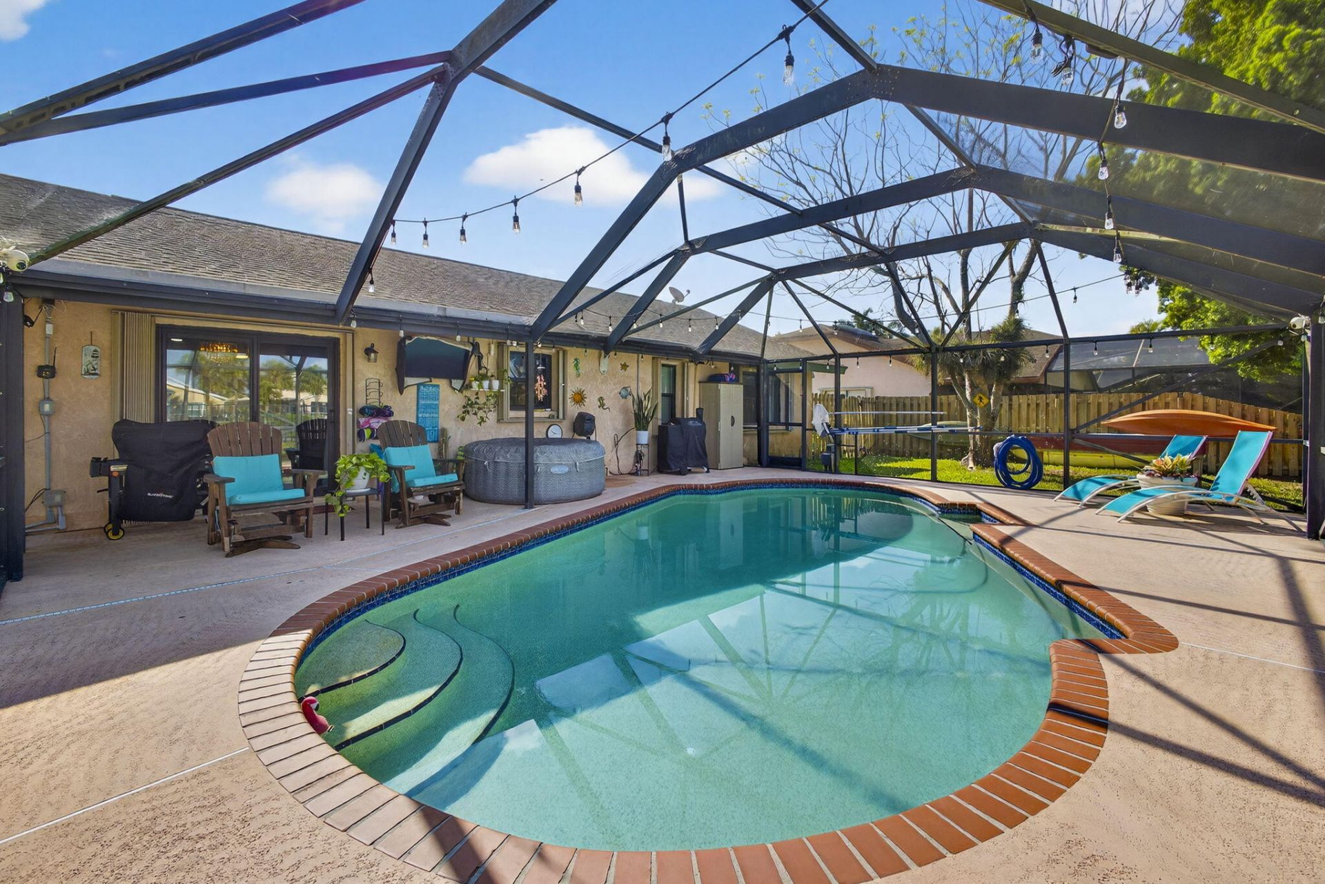 132 Parkwood Drive, Royal Palm Beach, FL 33411 Photo