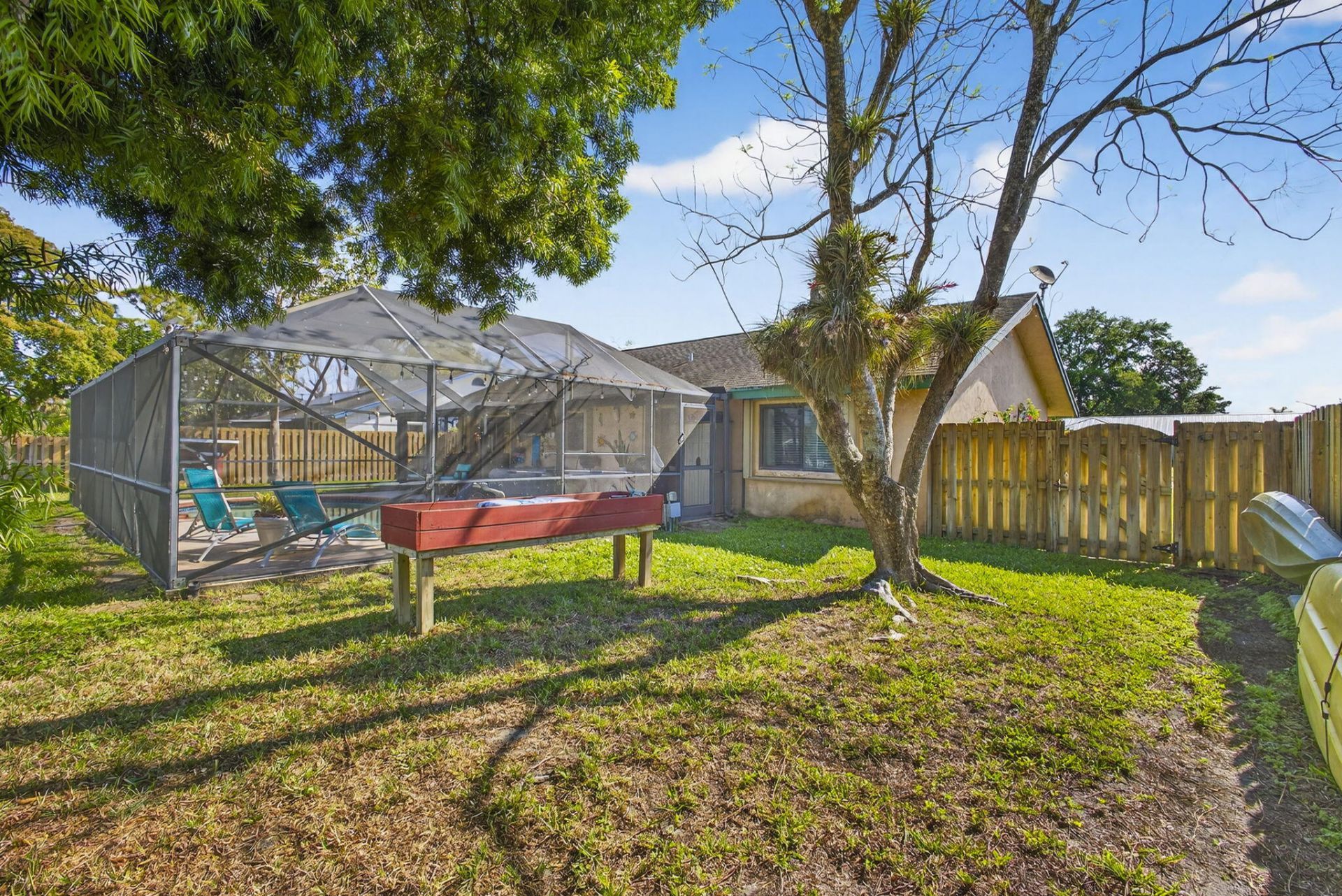 132 Parkwood Drive, Royal Palm Beach, FL 33411 Photo