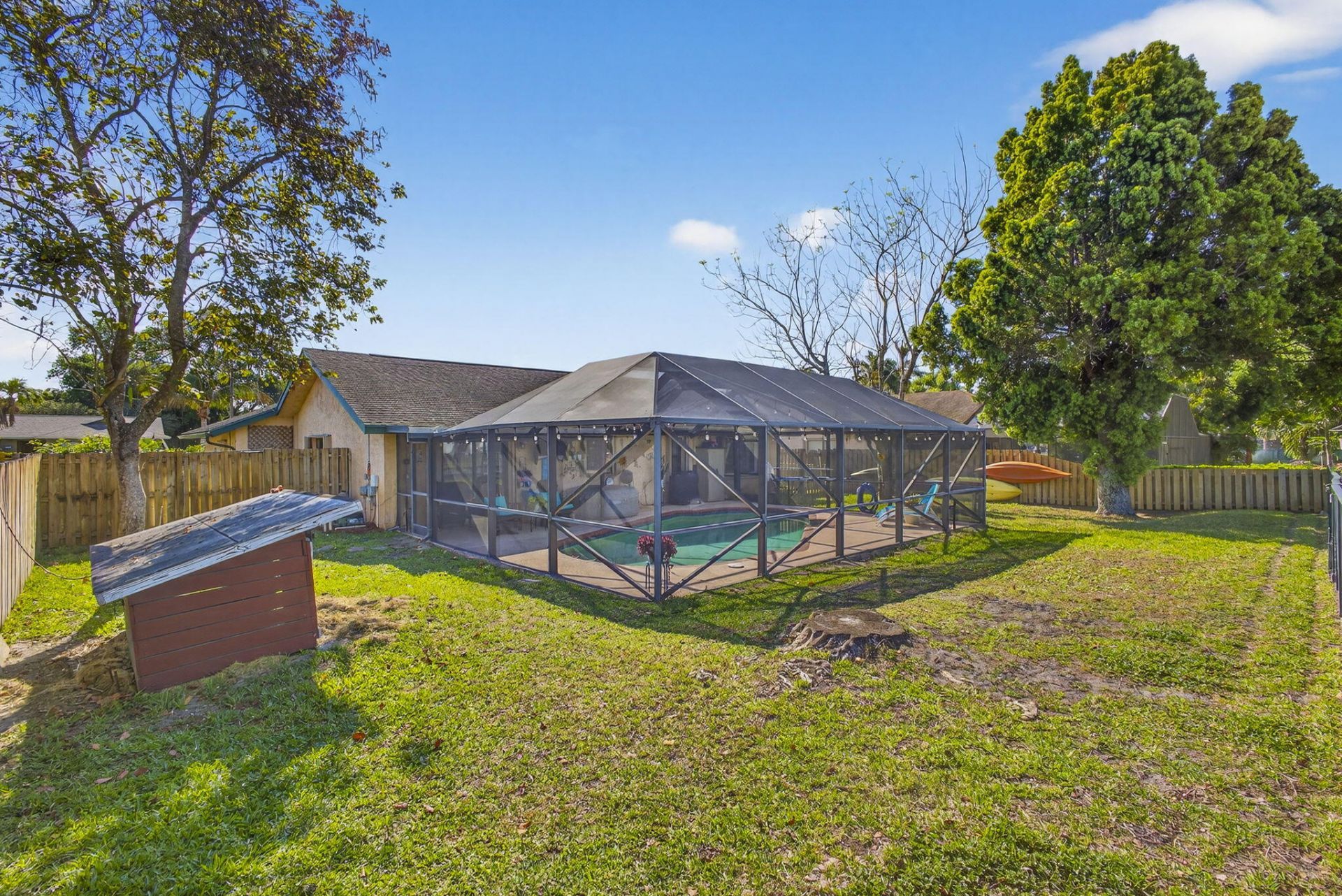 132 Parkwood Drive, Royal Palm Beach, FL 33411 Photo