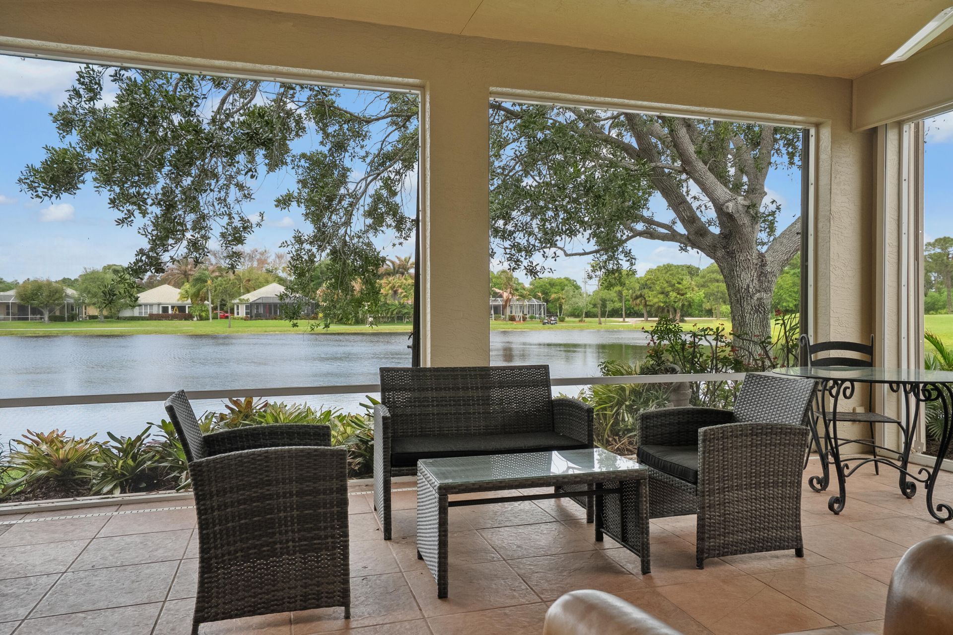 4626 NW Wandering Oak Court, Jensen Beach, FL 34957 Photo