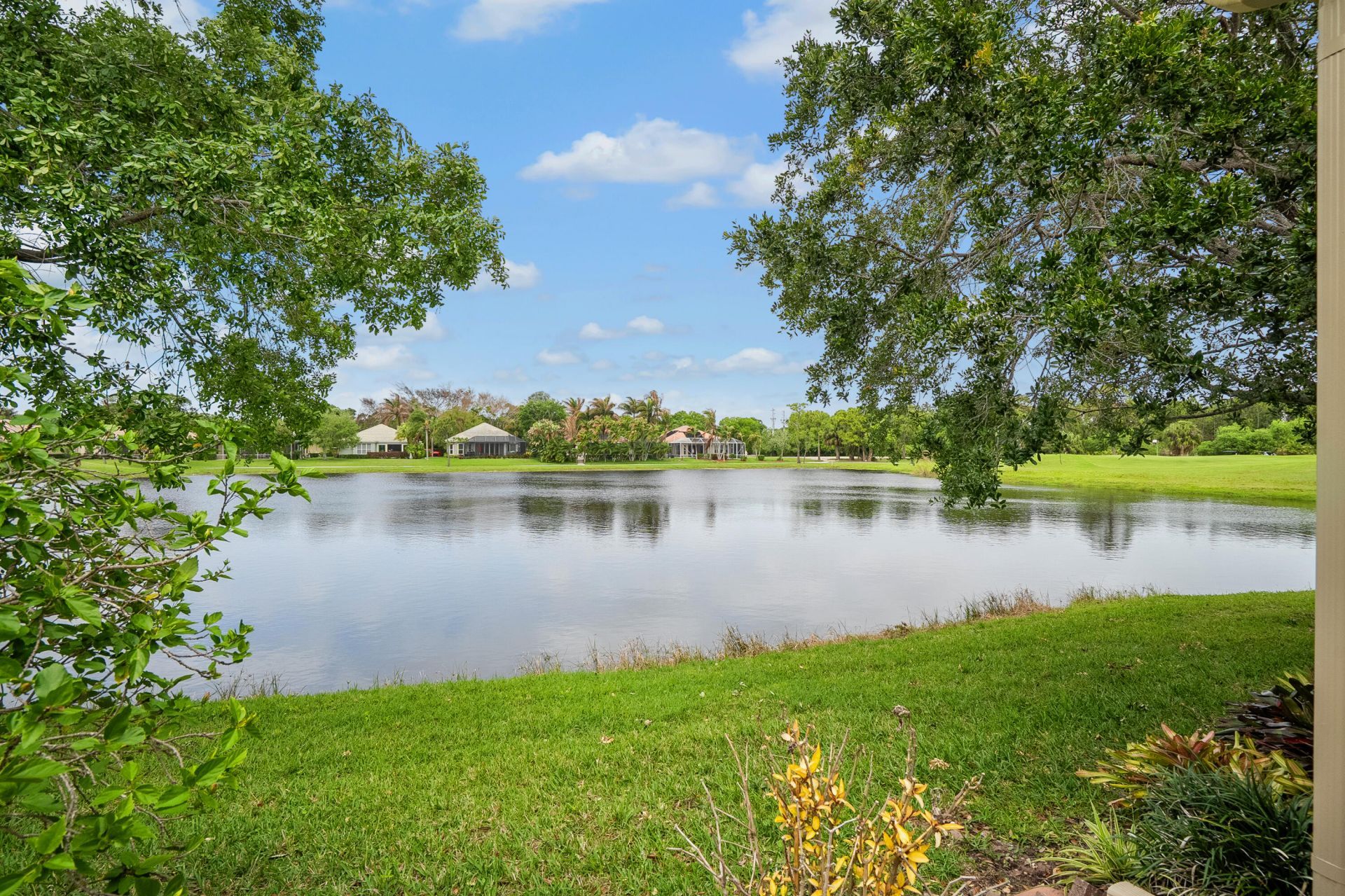 4626 NW Wandering Oak Court, Jensen Beach, FL 34957 Photo