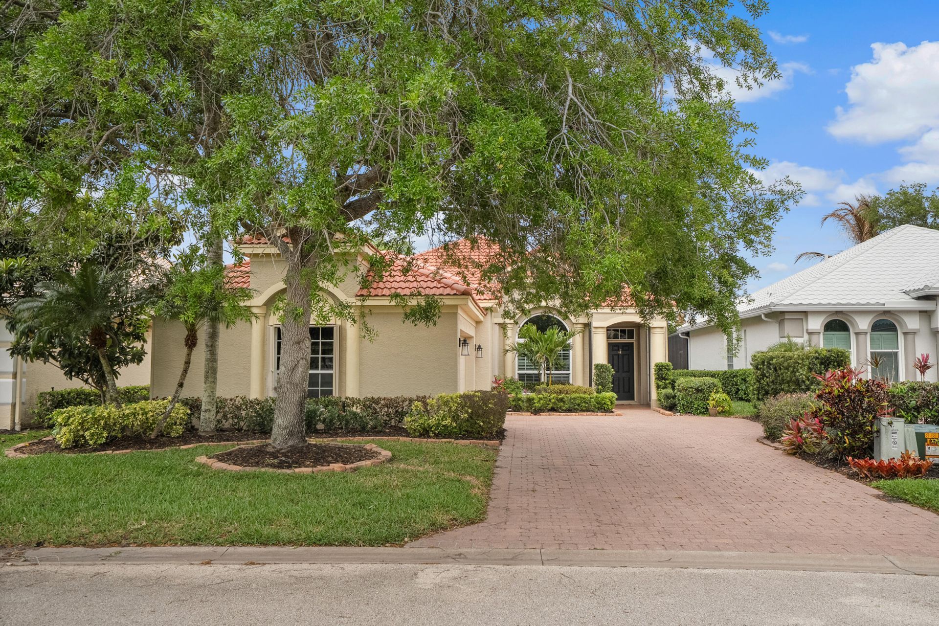4626 NW Wandering Oak Court, Jensen Beach, FL 34957 Photo
