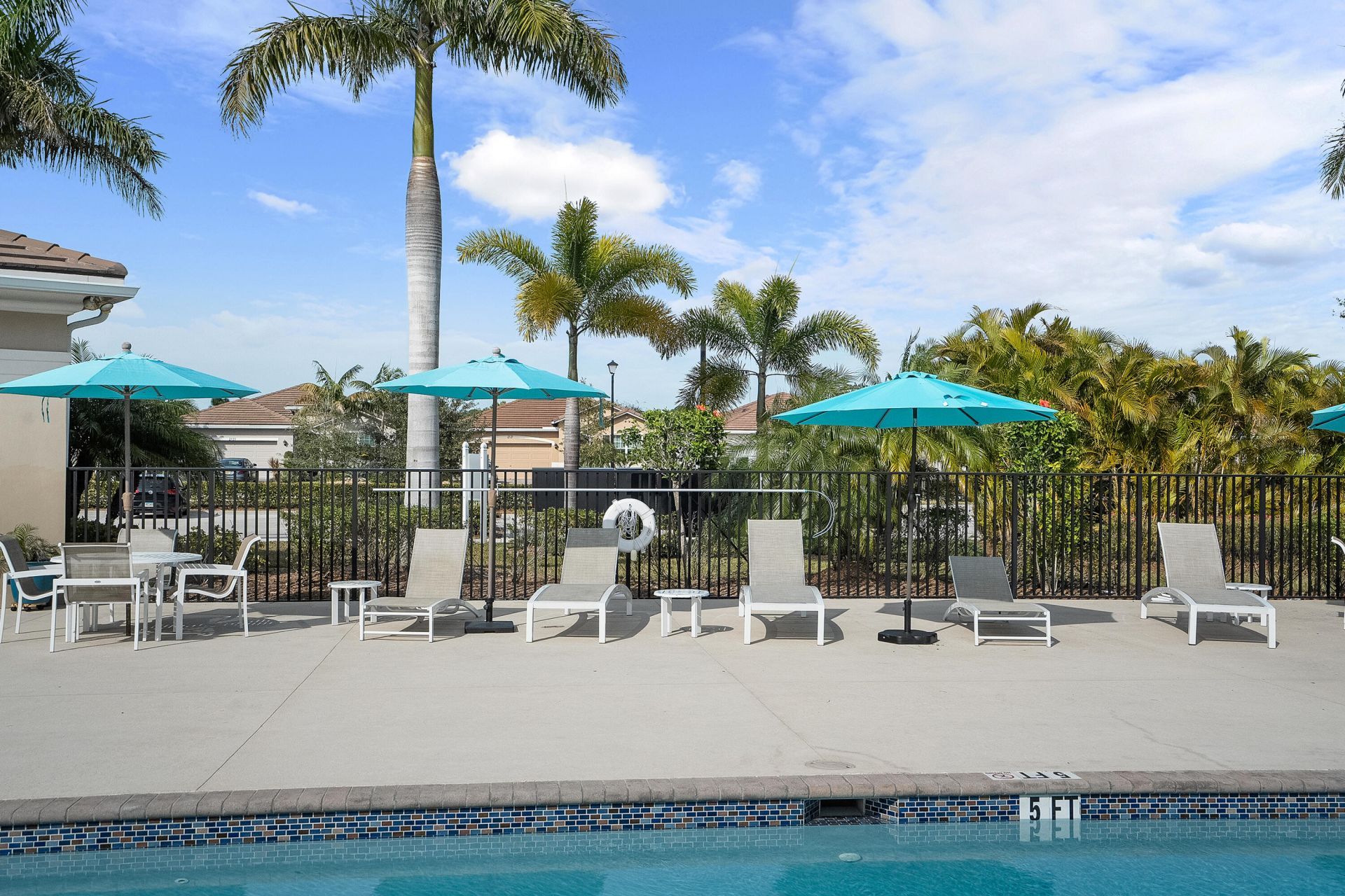 4626 NW Wandering Oak Court, Jensen Beach, FL 34957 Photo