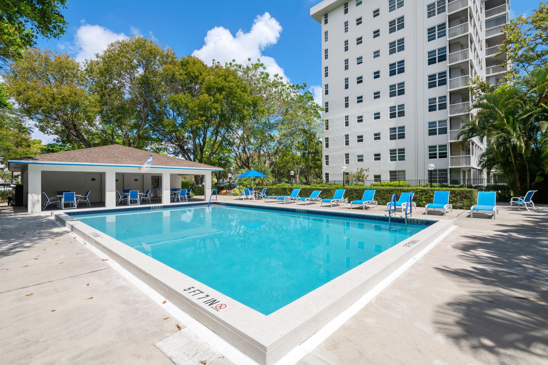 2900 N Course Drive, Unit 909, Pompano Beach, FL 33069 Photo