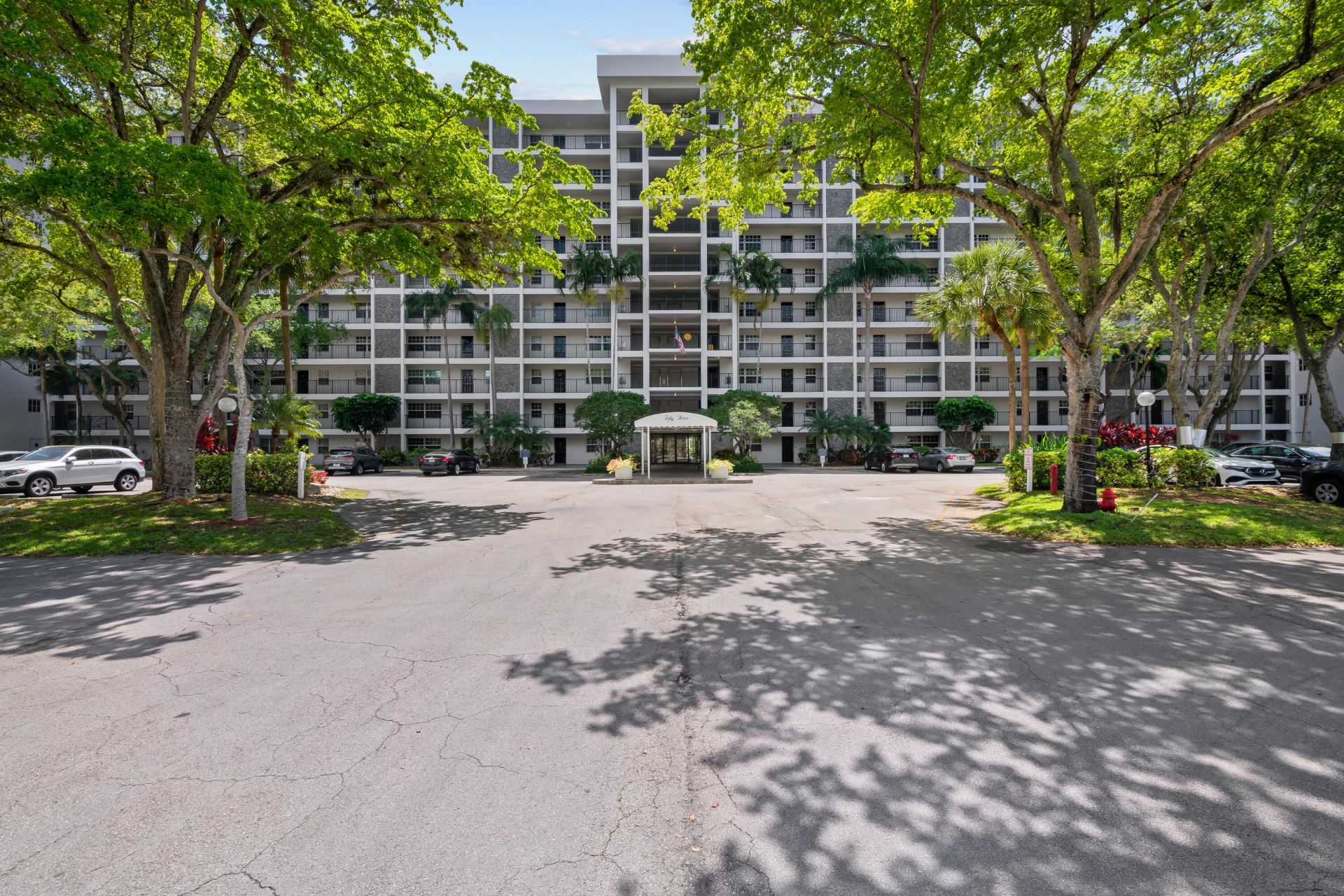 2900 N Course Drive, Unit 909, Pompano Beach, FL 33069 Photo