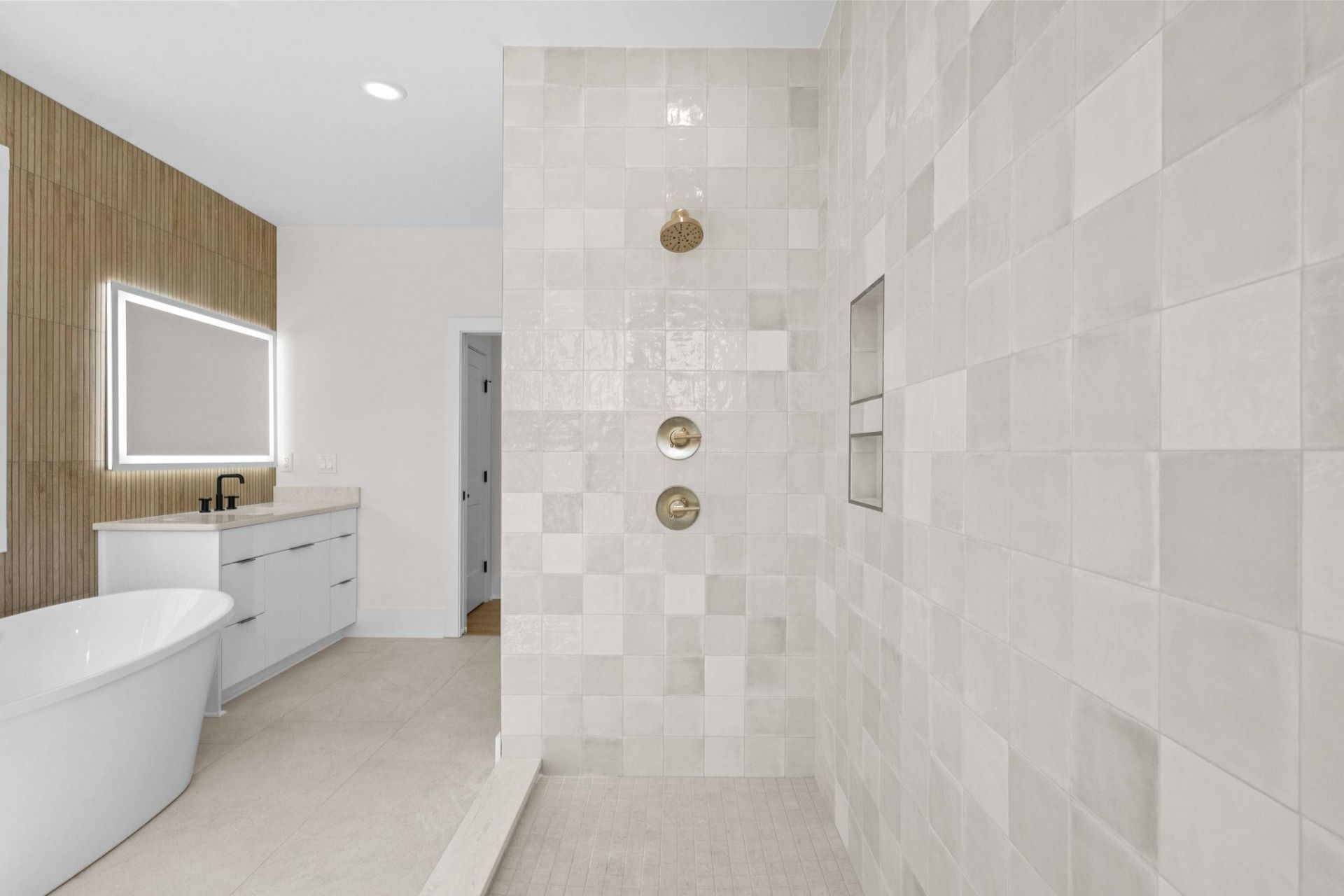 318 15th Ave. S Photo 32