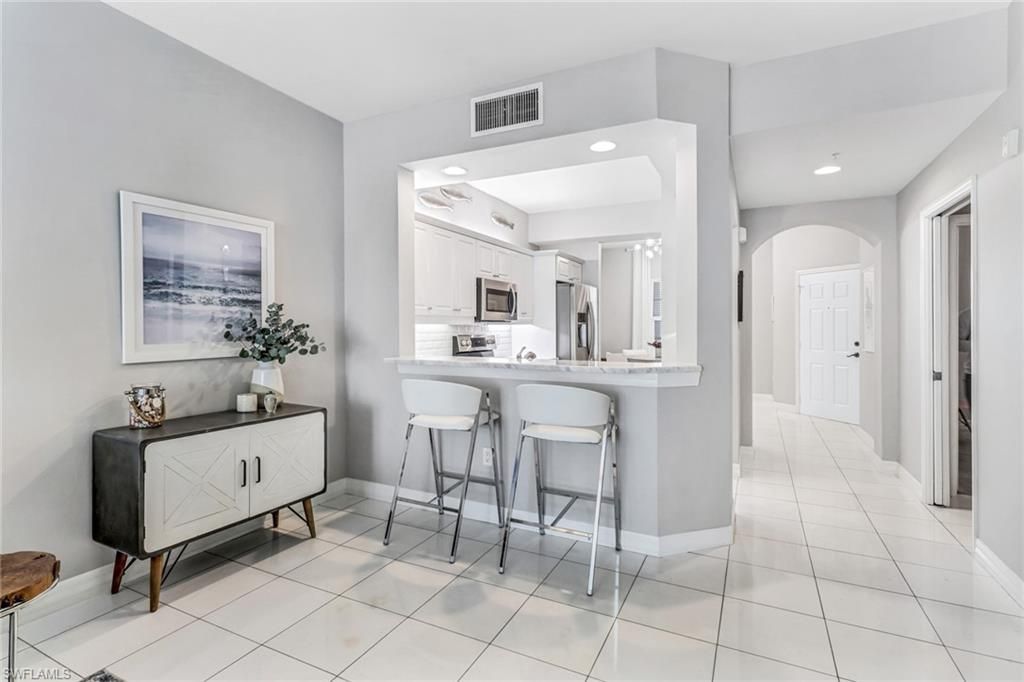 401 Bayfront Pl, Unit 3204, Naples, FL 34102 Photo