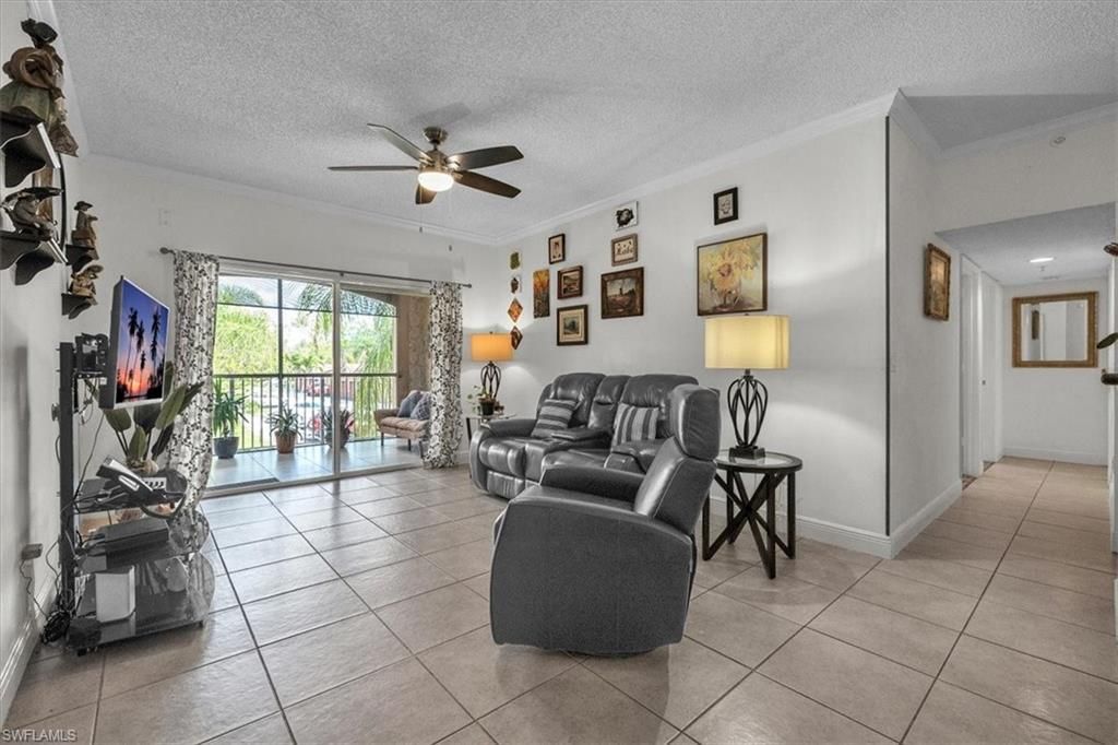 1885 Florida Club Dr , Unit 8207, Naples, FL 34112 Photo