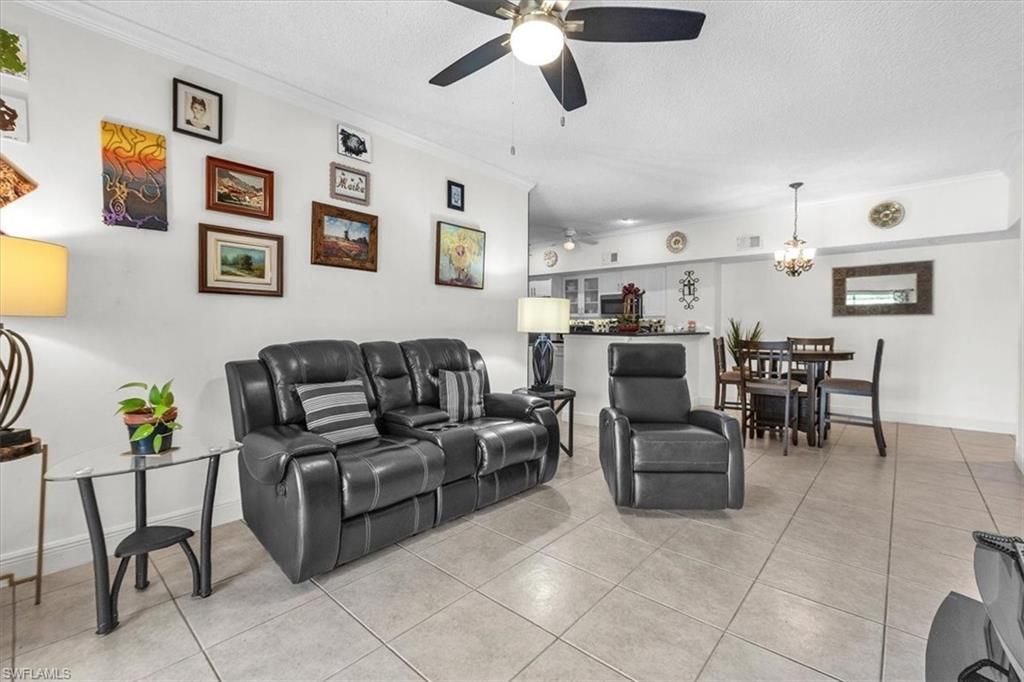 1885 Florida Club Dr , Unit 8207, Naples, FL 34112 Photo