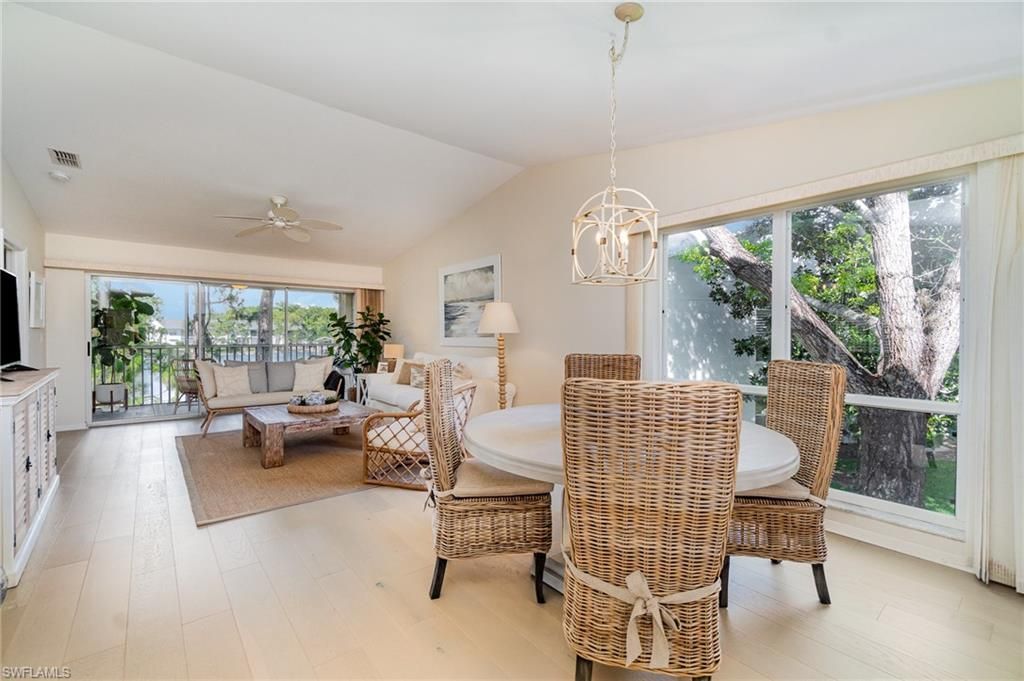 1160 Sarah Jean Cir, Unit D204, Naples, FL 34110 Photo
