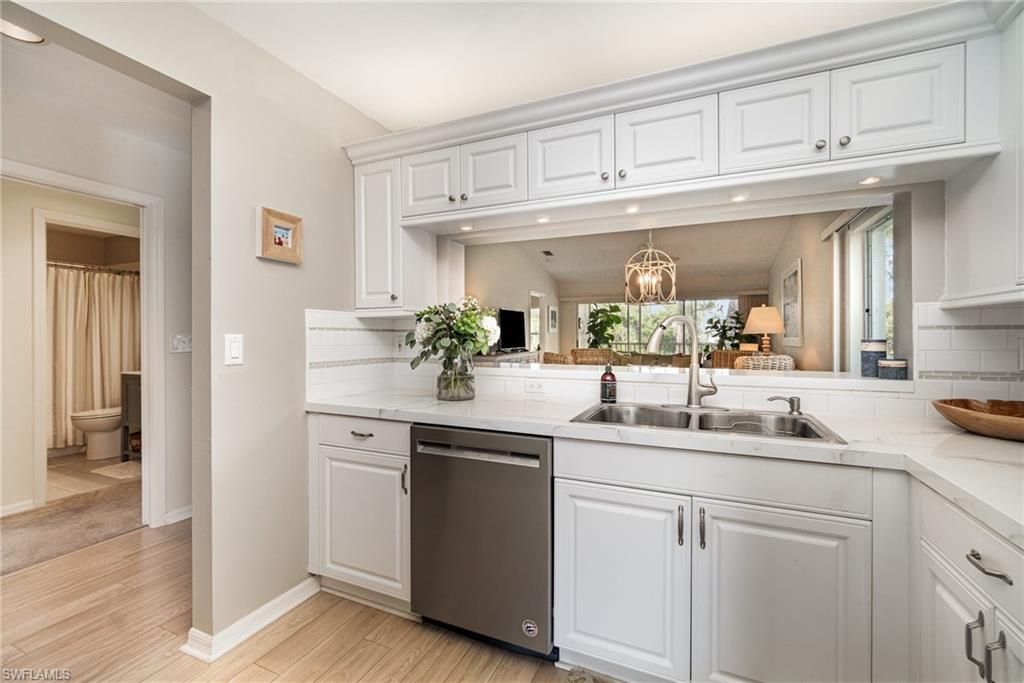 1160 Sarah Jean Cir, Unit D204, Naples, FL 34110 Photo