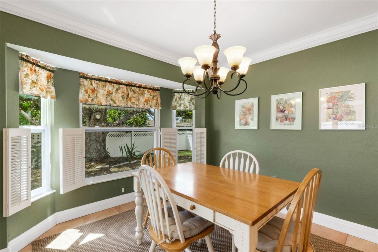 3016 Chase Circle , Sarasota, FL 34231 Photo