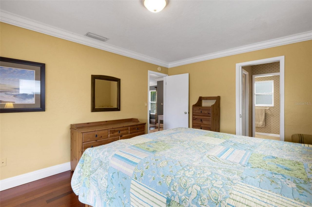 3016 Chase Circle , Sarasota, FL 34231 Photo