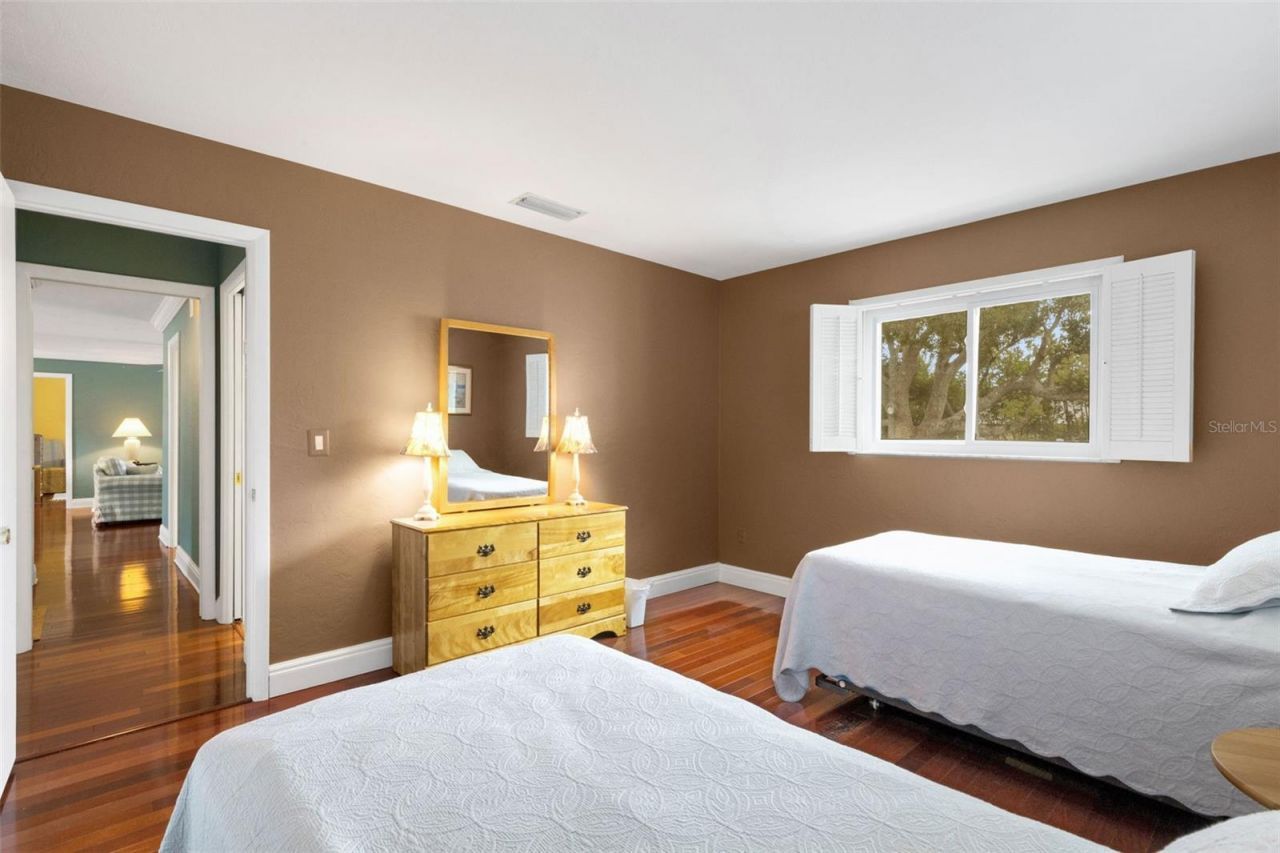 3016 Chase Circle , Sarasota, FL 34231 Photo