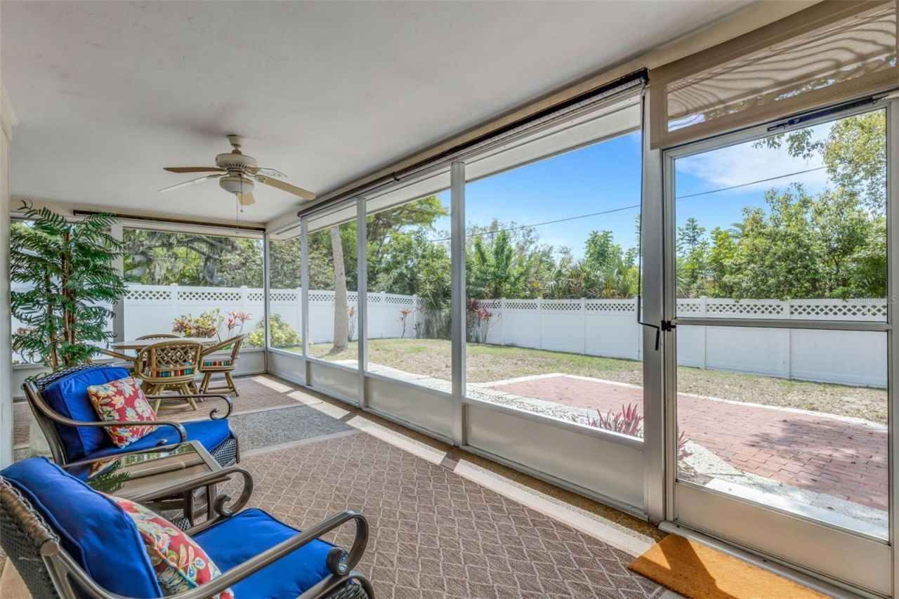 3016 Chase Circle , Sarasota, FL 34231 Photo