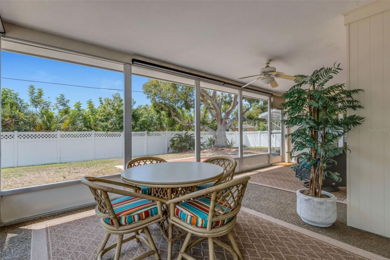 3016 Chase Circle , Sarasota, FL 34231 Photo