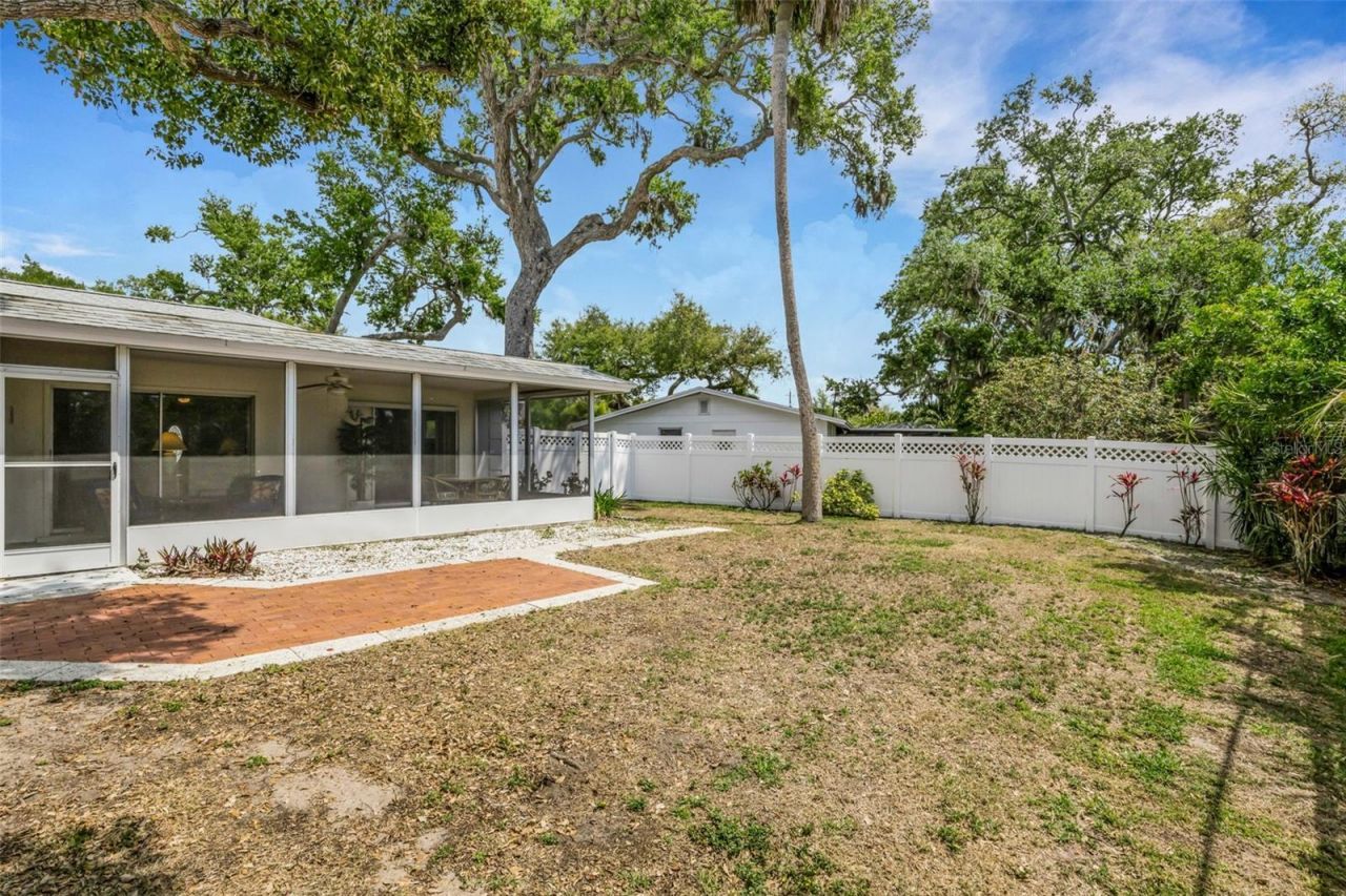 3016 Chase Circle , Sarasota, FL 34231 Photo