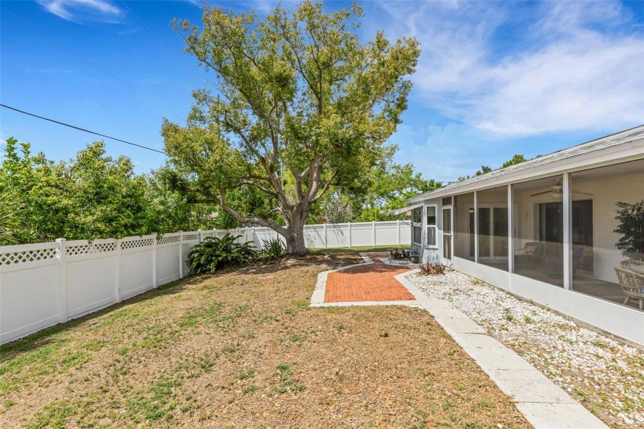 3016 Chase Circle , Sarasota, FL 34231 Photo