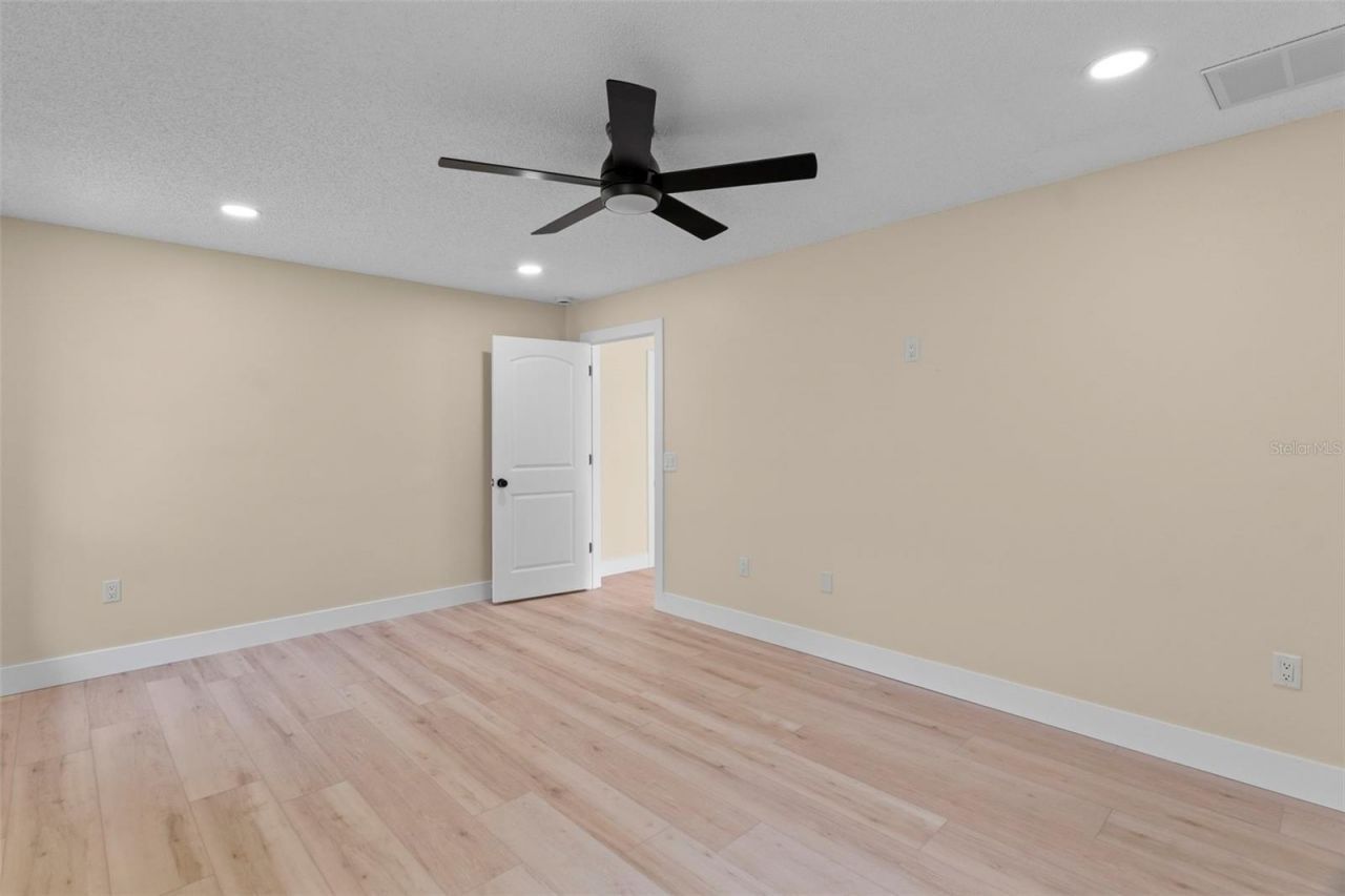 8143 Laurel Green Drive, Spring Hill, FL 34606 Photo