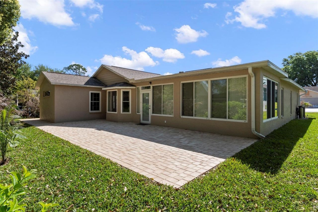 8143 Laurel Green Drive, Spring Hill, FL 34606 Photo